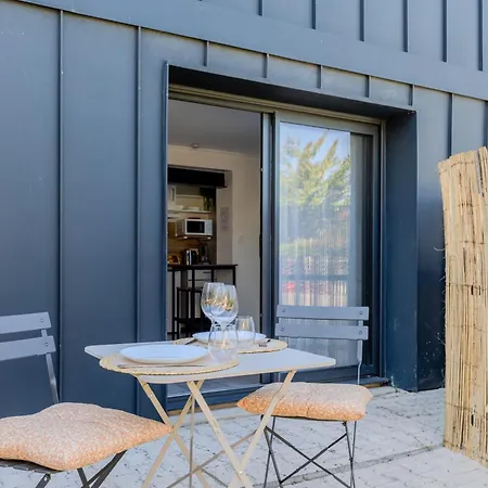 Apartmán Le Jardin Roosevelt-parking-airport 15' *